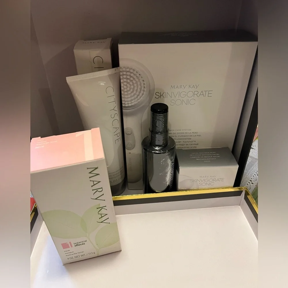Bundle Mary Kay! New!